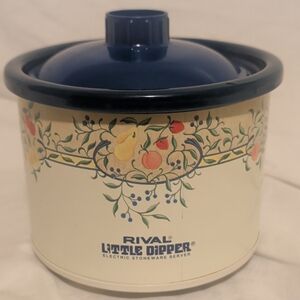 Little Dipper Electric Stoneware Server - Blue and Cream
